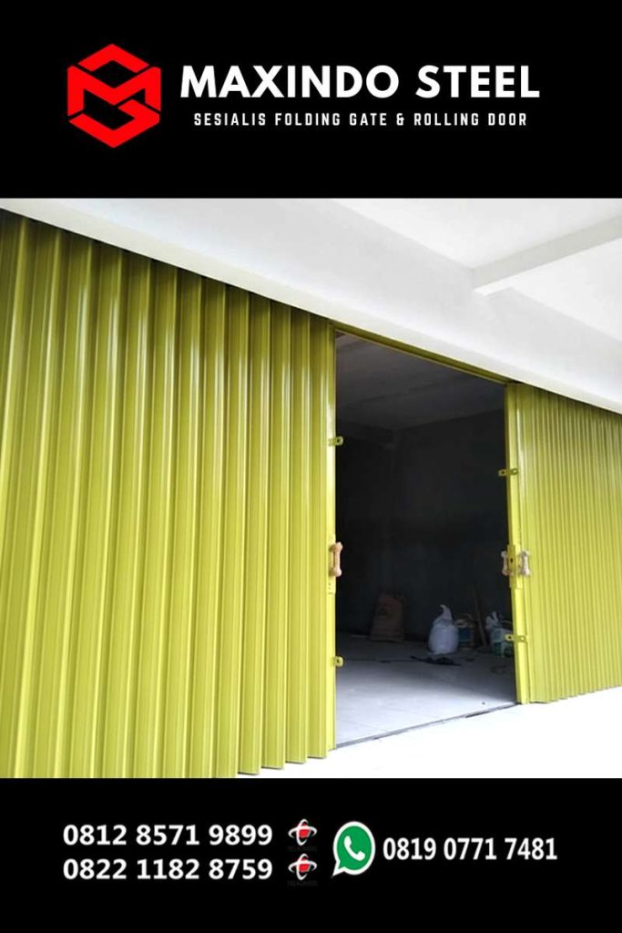 Folding Gate Kamal Muara Jakarta Utara warna hijau lemon untuk ruko atau gudang