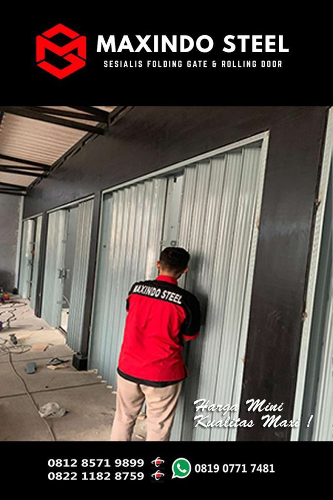 Folding Gate Pondok Ranggon Jakarta Timur warna abu muda untuk kios