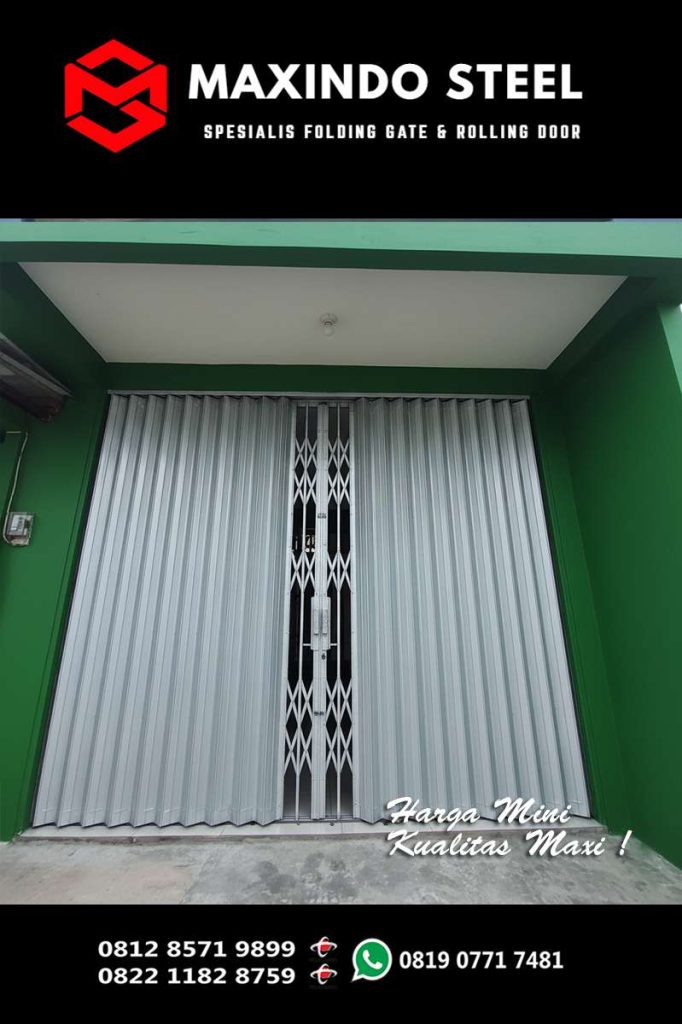 Folding Gate Cawang abu abu muda untuk ruko dan garasi rumah