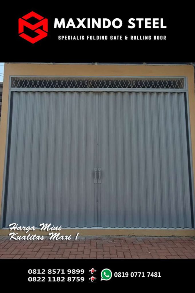 Folding Gate Halim Perdana Kusuma warna abu-abu untuk garasi atau gudang rumah